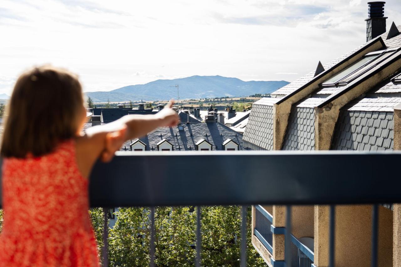 Oroel Hotel & Spa Jaca Exterior photo