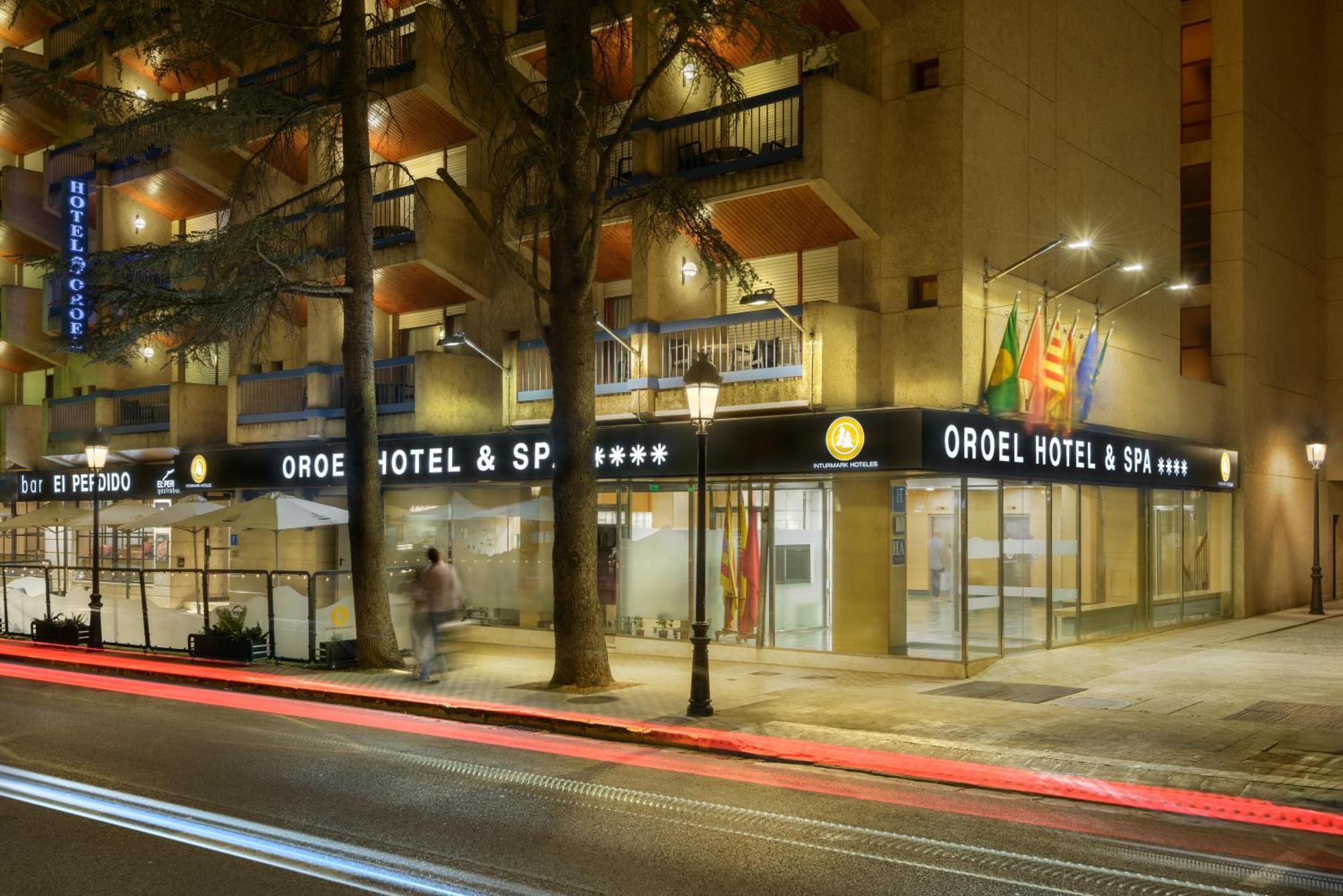 Oroel Hotel & Spa Jaca Exterior photo